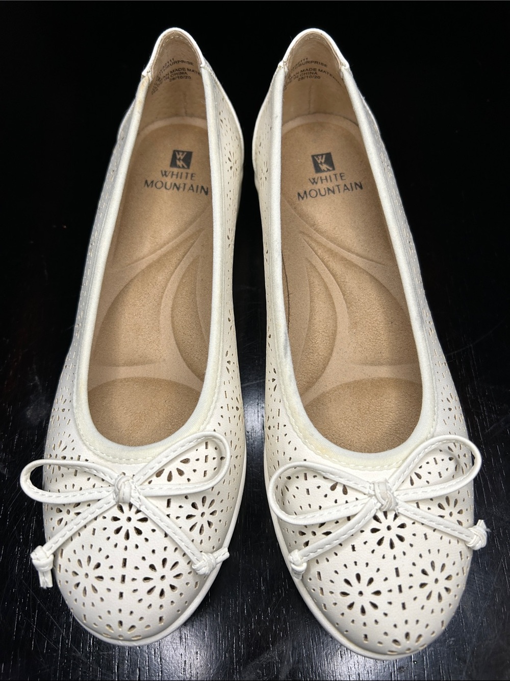 White Mountain White Perforated eyelets and Bow Ballet Flats